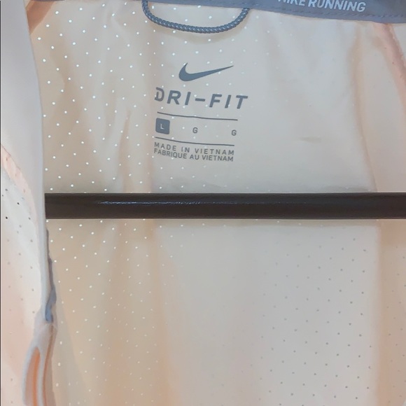 Nike running light layer - Picture 2 of 4